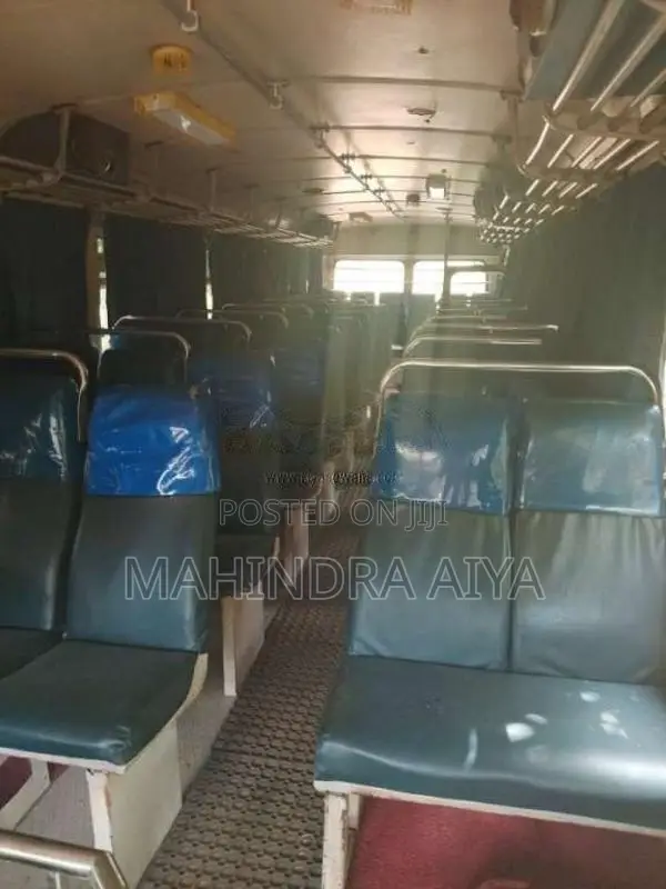 Ashok-Leyland Viking 2004 Bus (Used)
