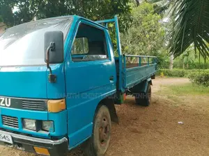 Isuzu Isuzu 1980 Lorry (Used)