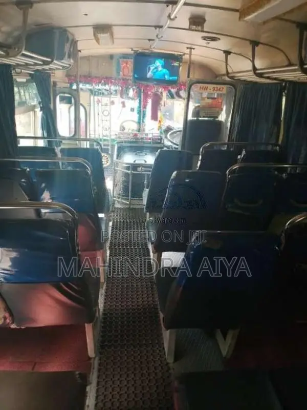 Ashok-Leyland Viking 2004 Bus (Used)