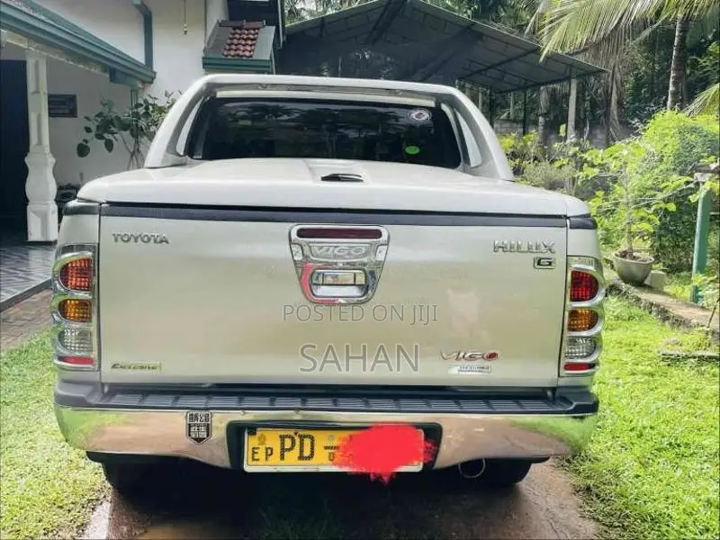 Toyota Hilux 2007 Pickup (Used)