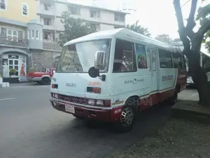 Isuzu Journey Q 1991 Bus (Used)