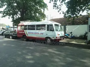 Isuzu Journey Q 1991 Bus (Used)