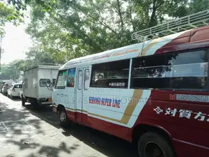 Isuzu Journey Q 1991 Bus (Used)