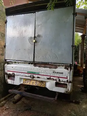 Mahindra Maxximo 2012 Lorry (Used)