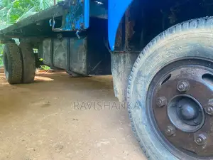 Isuzu Isuzu 1980 Lorry (Used)
