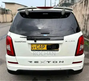 Micro REXTON W 2016 Pickup (Used)