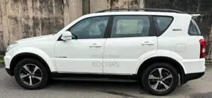 Micro REXTON W 2016 Pickup (Used)