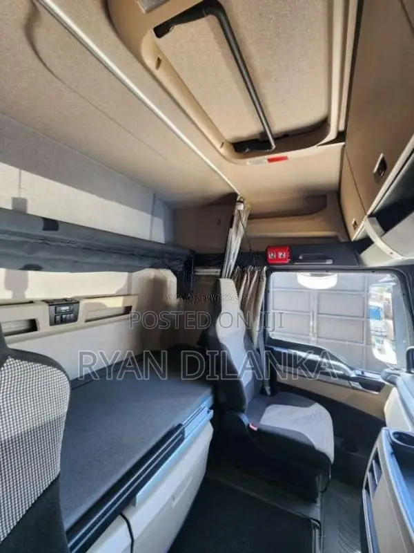 DAF TGX Heavy-Duty (Used)