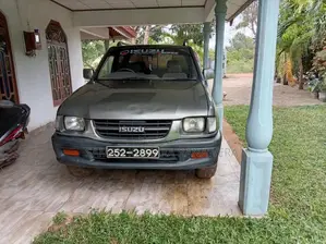 Isuzu Double Cab 1998 Pickup (Used)