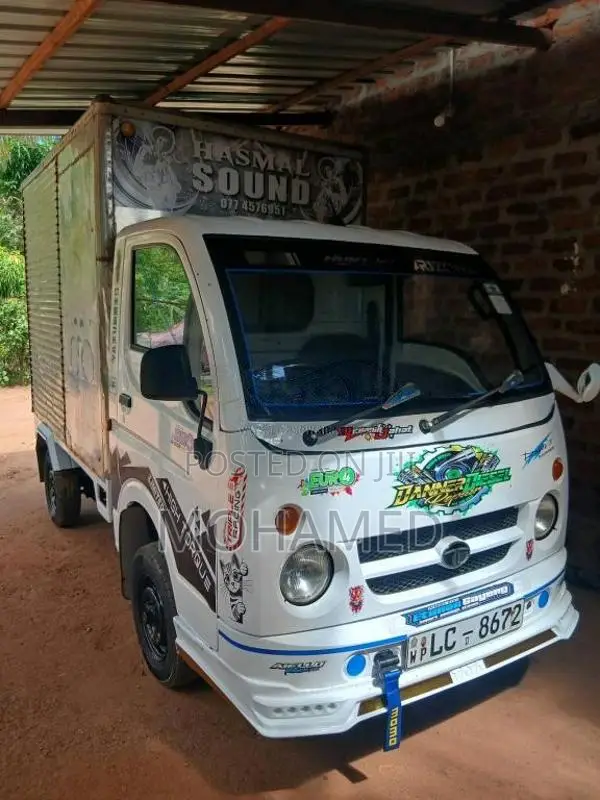 Tata Dimo Batta 2006 Lorry (Used)
