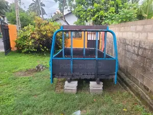 Isuzu ELF 2005 Lorry (Used)