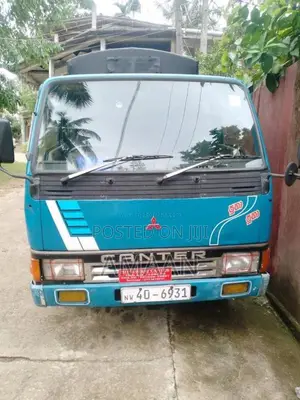 Mitsubishi CANTER 1993 Crew Cab (Used)