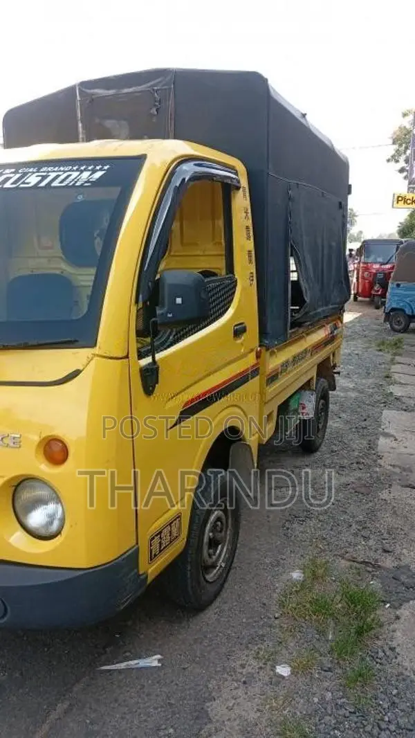 Tata Dimo Batta 2012 Lorry (Used)