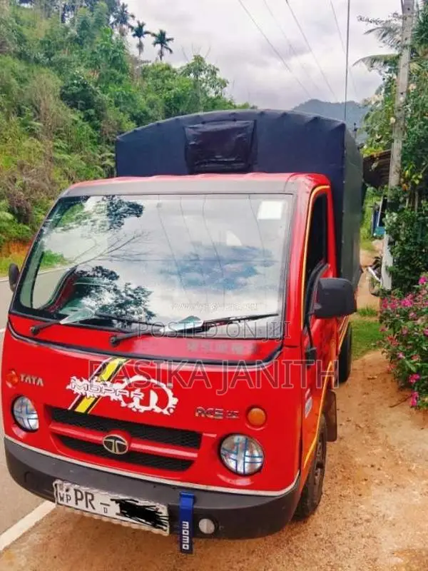 Tata Dimo Batta 2011 Lorry (Used)