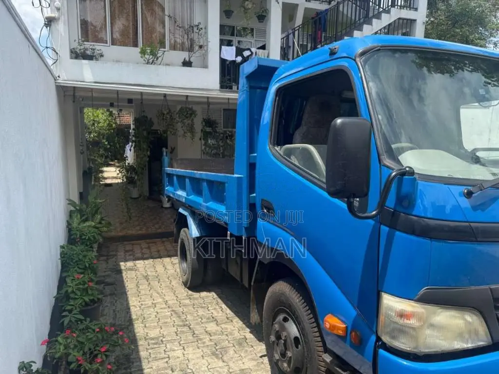 Toyota Dyna 1992 Lorry (Used)