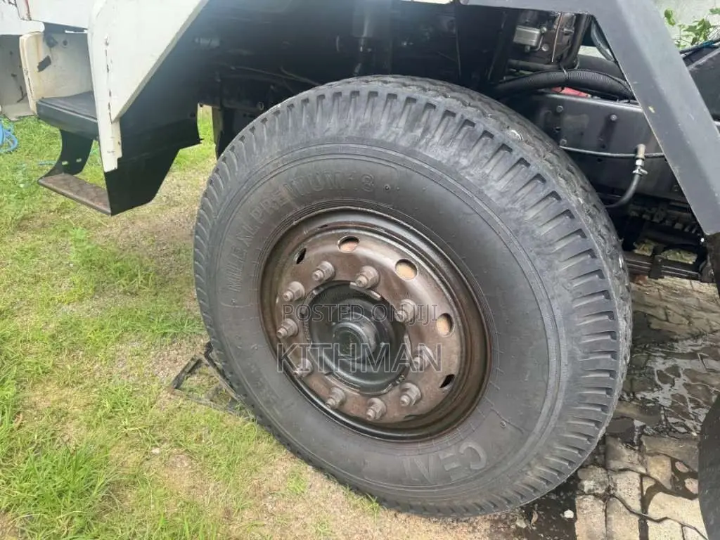 Ashok-Leyland Leyland 1616 2016 Lorry (Used)