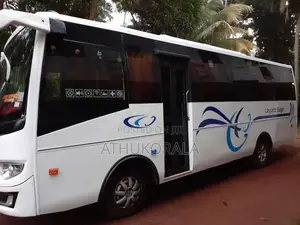 Ashok-Leyland Leyland 2017 Bus (Used)