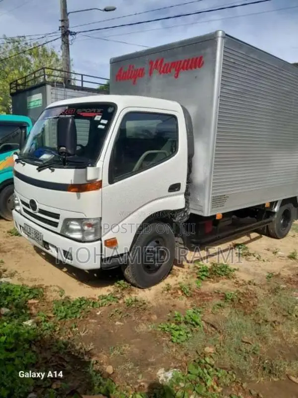 Toyota Dyna 2007 Lorry (Used)