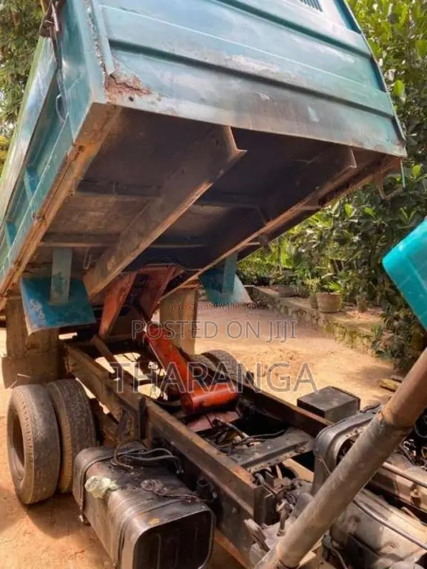 Toyota Dyna 1994 Lorry (Used)