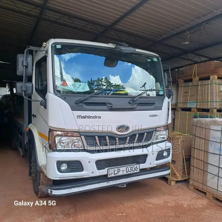 Mahindra Fuso 2019 Lorry (Used)