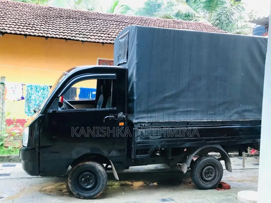 Mahindra Maxximo 2011 Lorry (Used)