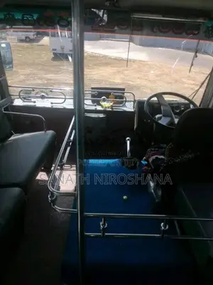 Ashok-Leyland Leyland 2002 Bus (Used)