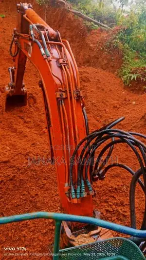 Kubota Kh33 2021 Heavy-Duty (Used)