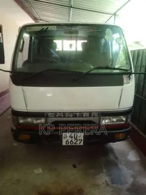 Mitsubishi Canter 1980 Lorry (Used)