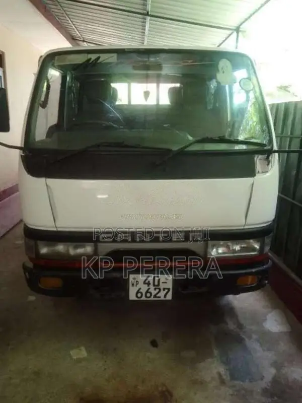 Mitsubishi Canter 1980 Lorry (Used)