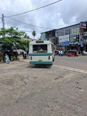 Ashok-Leyland Comet 1999 Bus (Used)