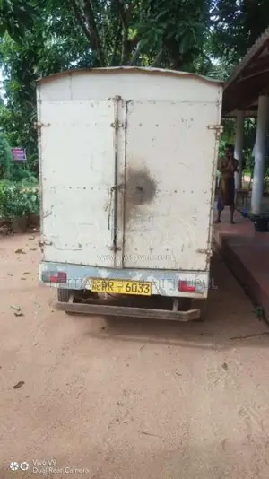 Tata Dimo Batta 2011 Lorry (Used)