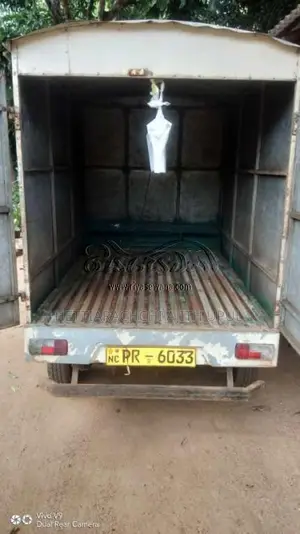 Tata Dimo Batta 2011 Lorry (Used)