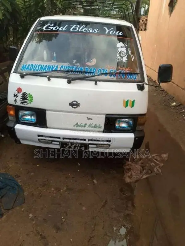 Nissan Vanette 1993 Lorry (Used)