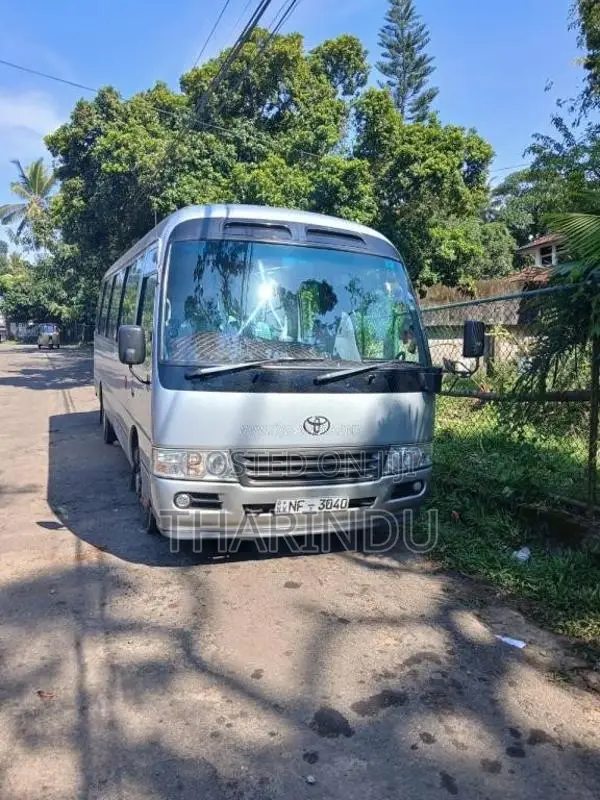 Toyota Coaster 2010 Bus (Used)