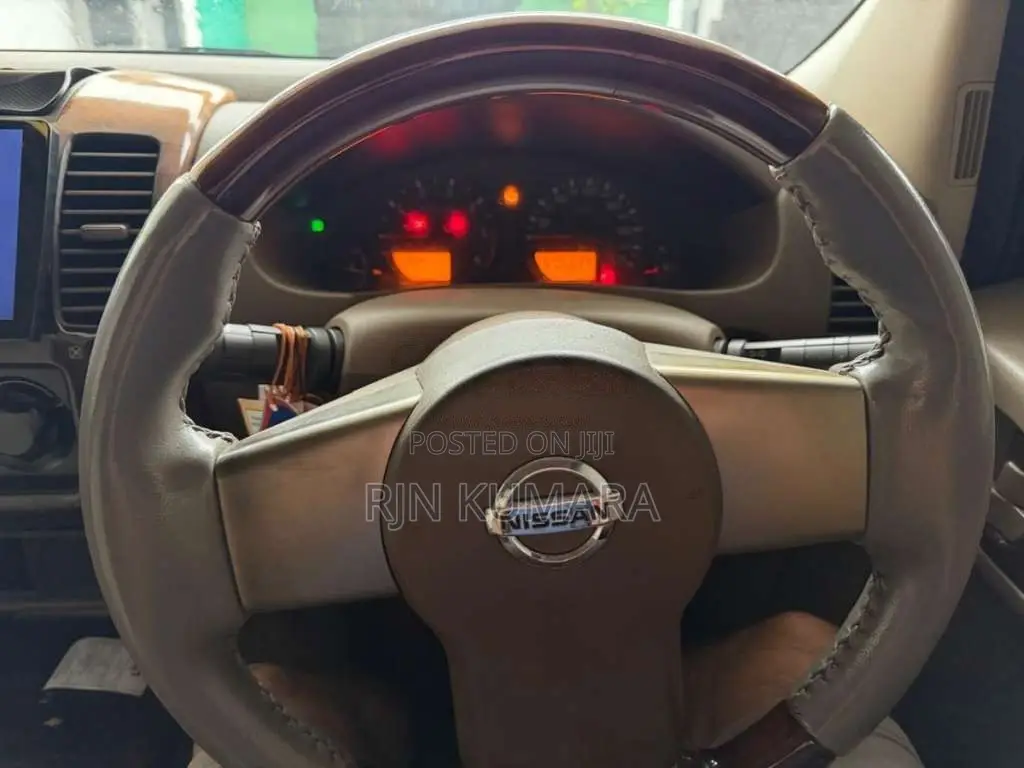 Nissan Navara 2011 Pickup (Used)