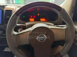 Nissan Navara 2011 Pickup (Used)