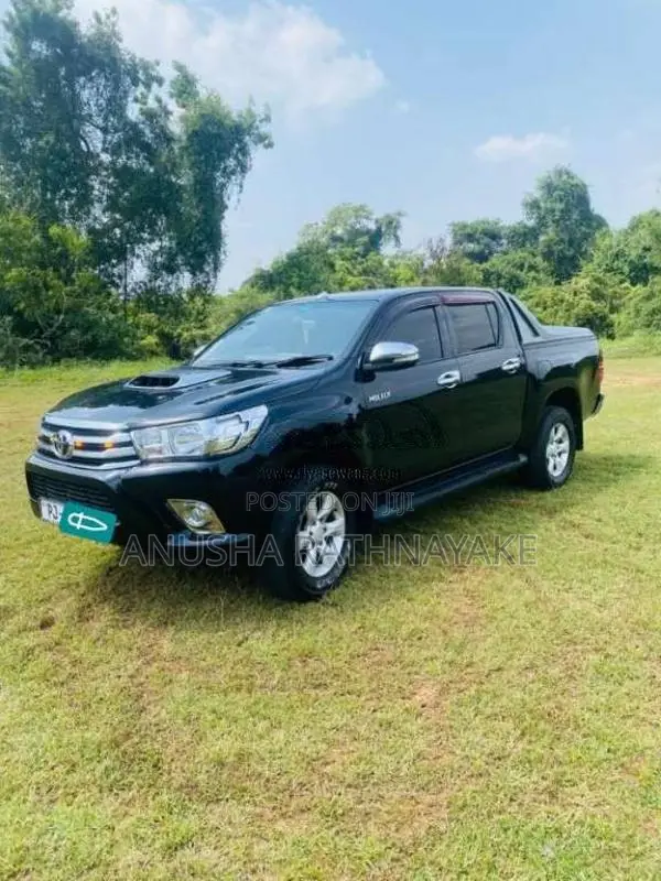 Toyota Hilux 2016 Pickup (Used)