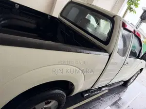 Nissan Navara 2011 Pickup (Used)