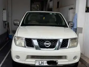 Nissan Navara 2011 Pickup (Used)