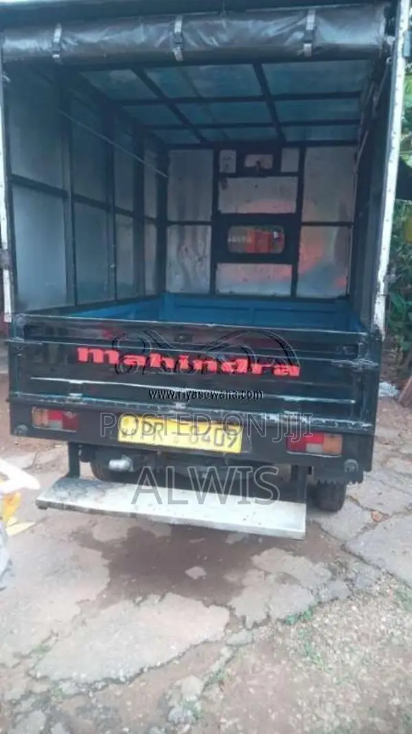 Mahindra Maxximo Plus 2011 Lorry (Used)
