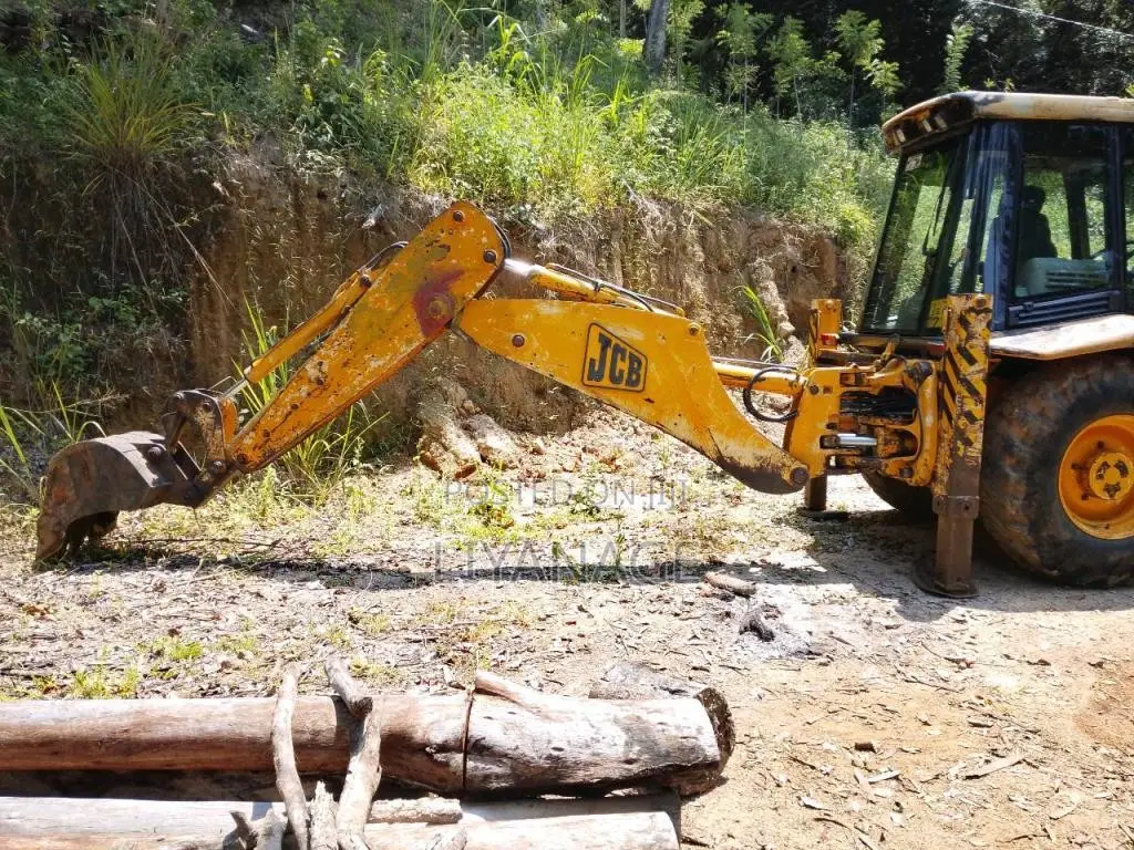 JCB 12 1998 Heavy-Duty (Used)