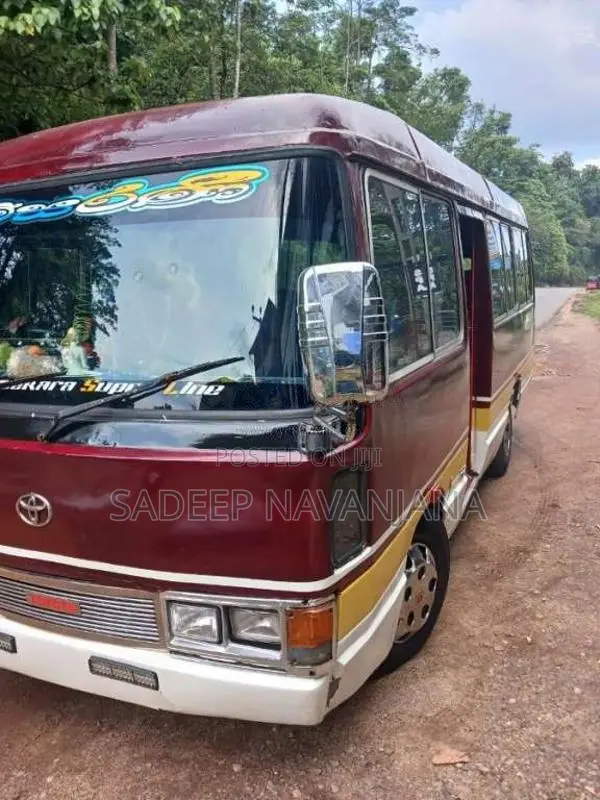 Toyota Coaster 1988 Bus (Used)
