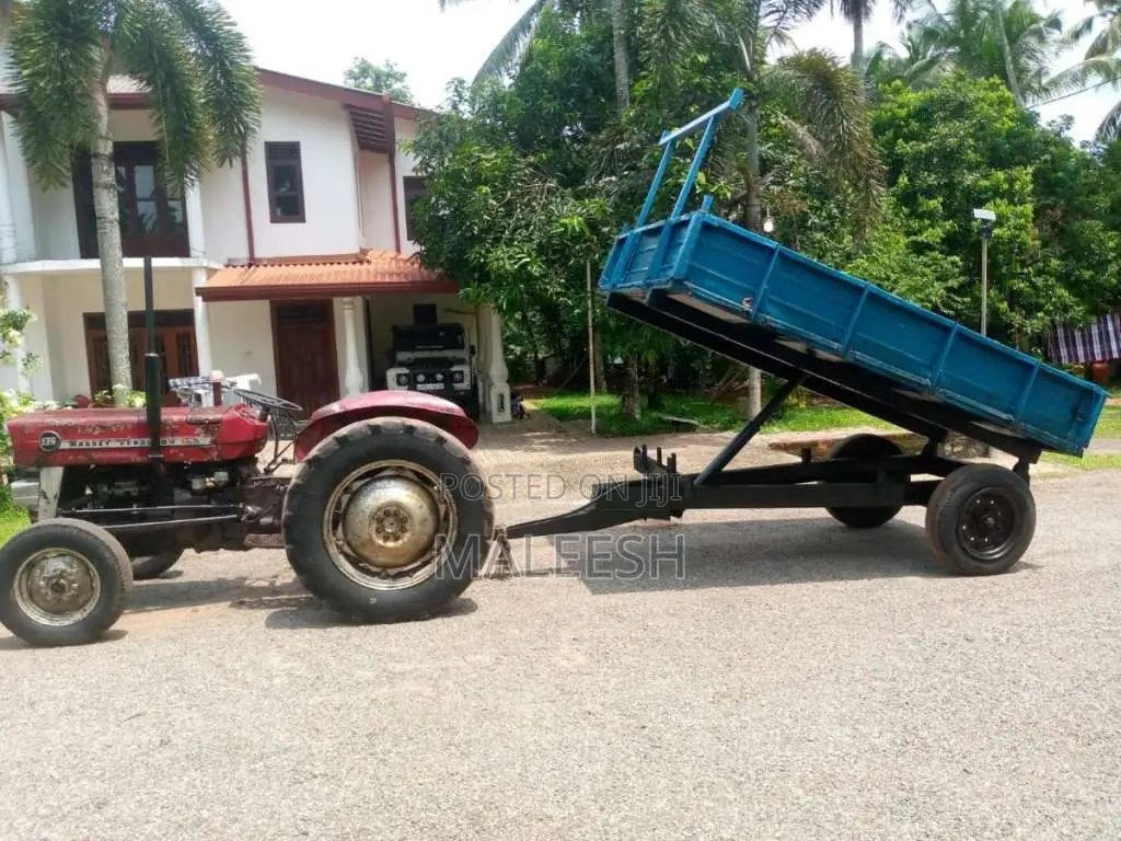 Massey-Ferguson 135 1984 Tractor (Used)