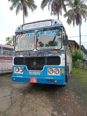 Ashok-Leyland Viking 2009 Bus (Used)
