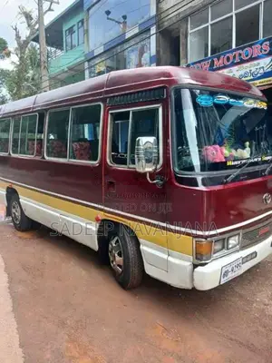 Toyota Coaster 1988 Bus (Used)