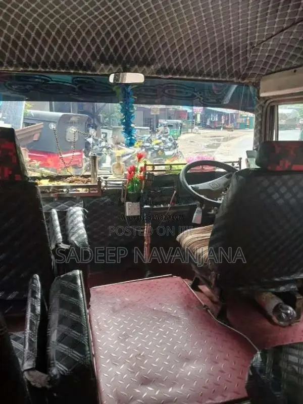 Toyota Coaster 1988 Bus (Used)