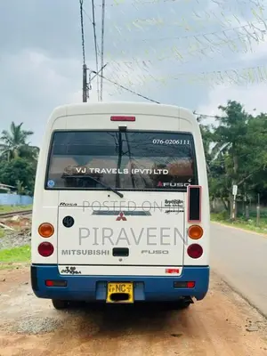 Mitsubishi Fuso Rosa 2016 Bus (Used)