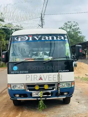 Mitsubishi Fuso Rosa 2016 Bus (Used)