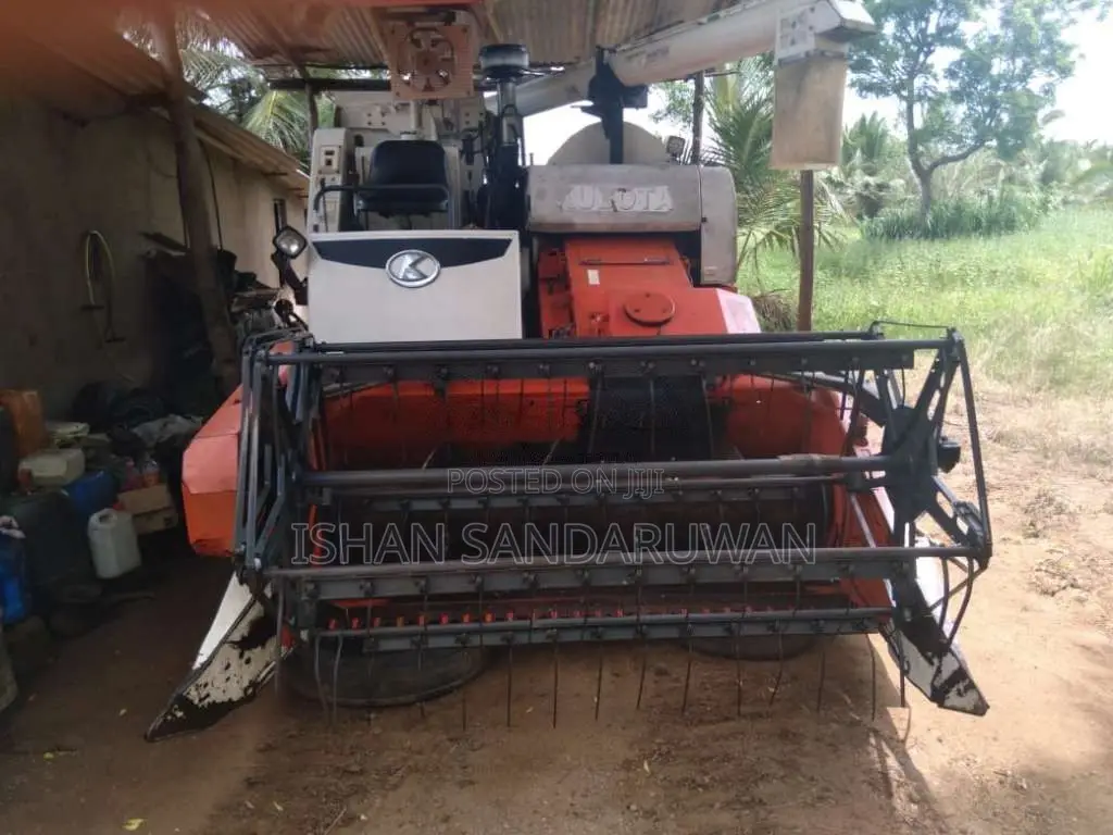 Kubota 68 2017 Heavy-Duty (Used)