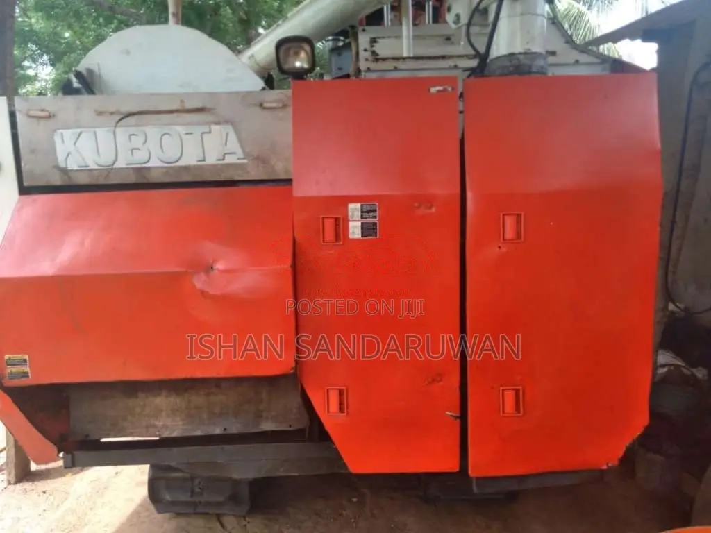 Kubota 68 2017 Heavy-Duty (Used)